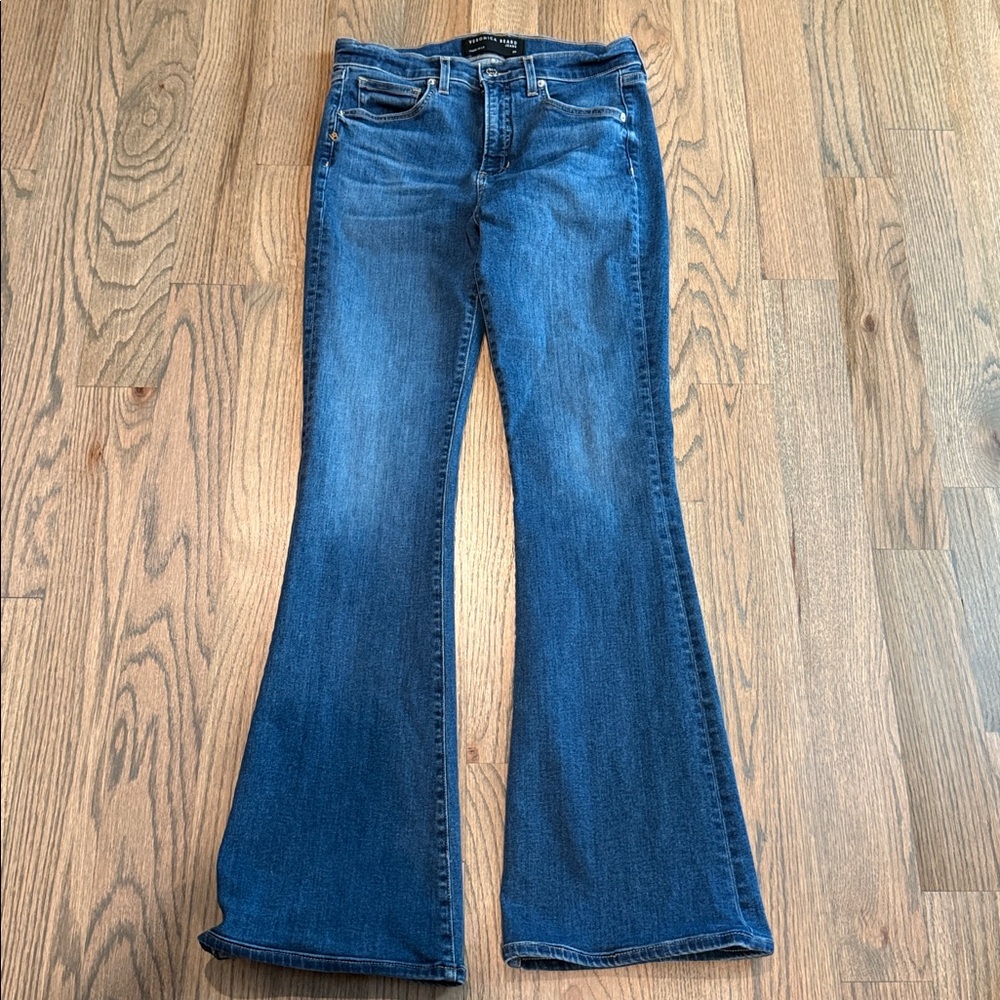 Veronica Beard Beverly Slim Flare Jeans
